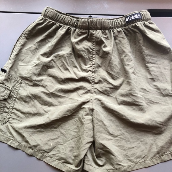 Columbia Cargo Shorts ( With belt ! ) - Picture 2 of 4